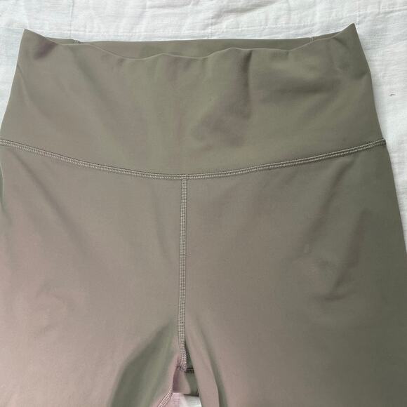 Vuori Colorblock Studio Leggings Light Oregano Green Sz Large Athleisure Stretch - Picture 3 of 6